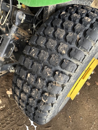 2011 John Deere 3520 Tractor Compact