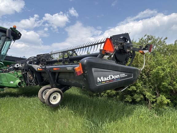 2011 MacDon FD70-40 Header Combine