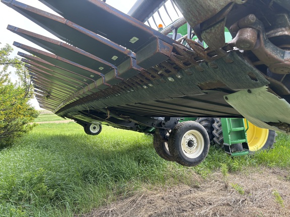 2011 MacDon FD70-40 Header Combine