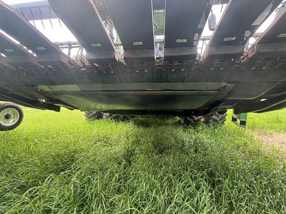 2011 MacDon FD70-40 Header Combine