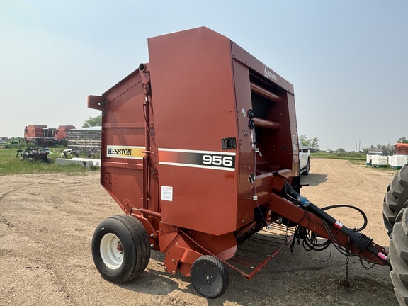 2003 AGCO Hesston 956 Baler/Round
