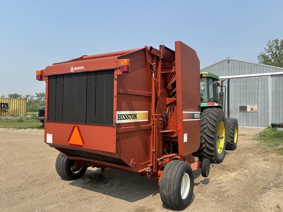 2003 AGCO Hesston 956 Baler/Round