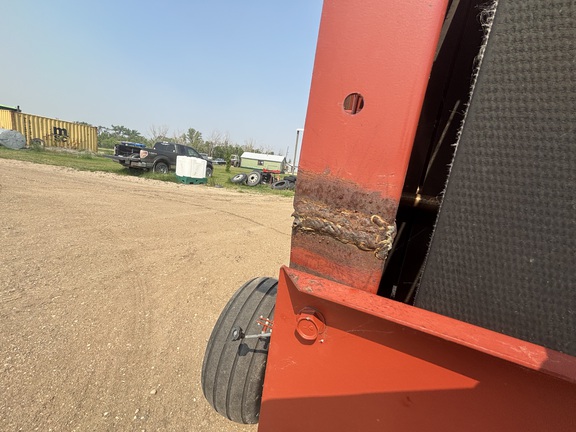 2003 AGCO Hesston 956 Baler/Round