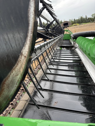 2014 John Deere 635FD Header Combine