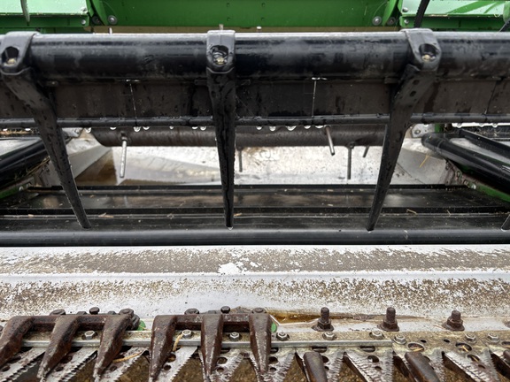 2014 John Deere 635FD Header Combine