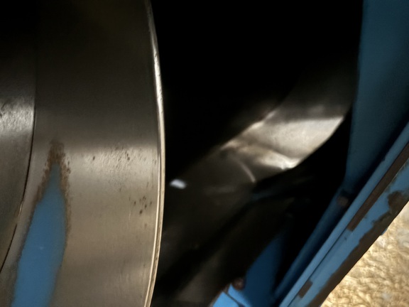 2011 Shelbourne cvs Header Combine