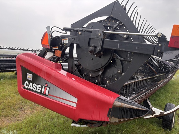 2011 Case IH 2162-40 Header Combine