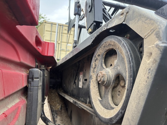 2011 Case IH 2162-40 Header Combine