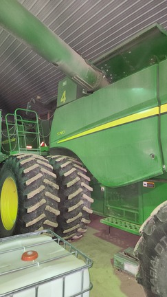 2018 John Deere S780 Combine