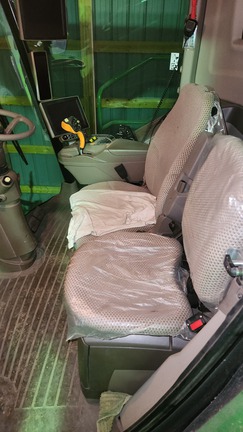 2018 John Deere S780 Combine