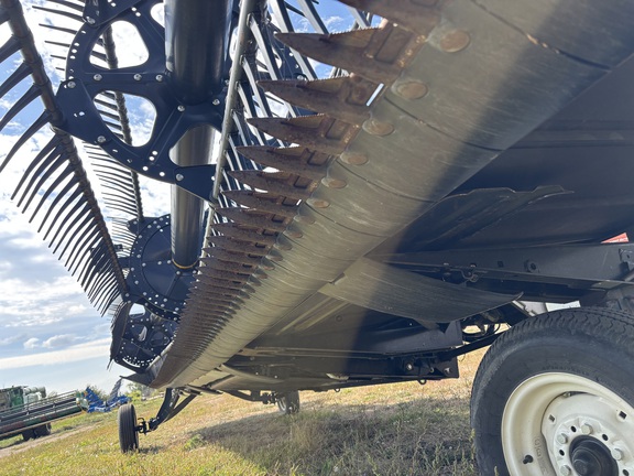 2019 MacDon FD135 Header Combine
