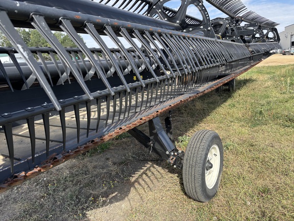 2019 MacDon FD135 Header Combine