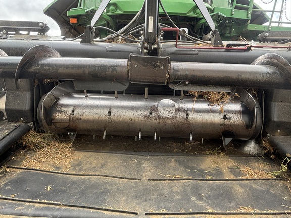 2020 MacDon FD140 Header Combine