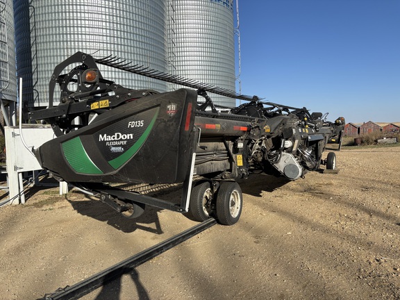 2019 MacDon FD135 Header Combine