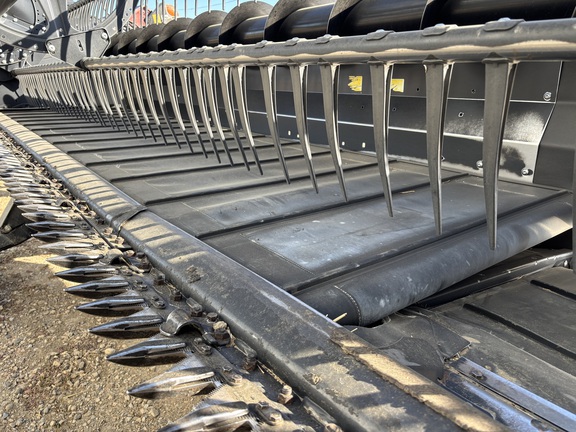 2019 MacDon FD135 Header Combine