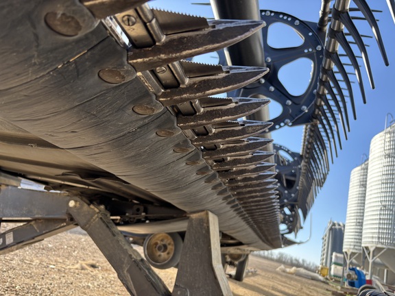 2019 MacDon FD135 Header Combine