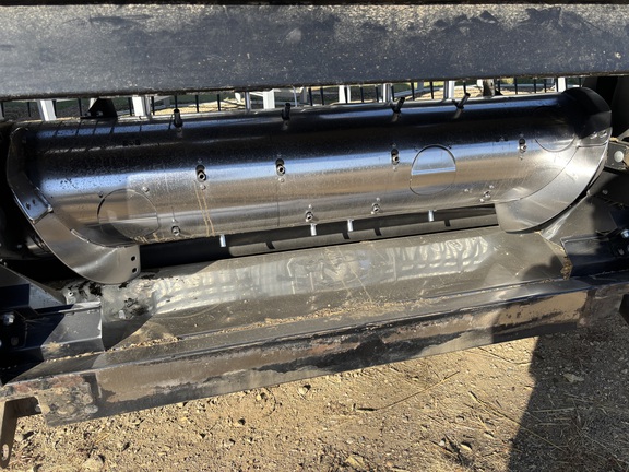 2019 MacDon FD135 Header Combine