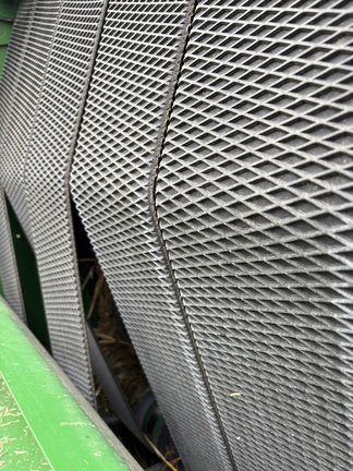 2017 John Deere 569 Baler/Round