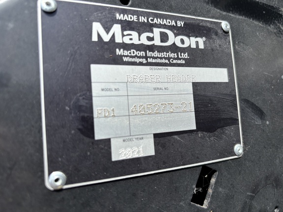 2021 MacDon FD140 Header Combine