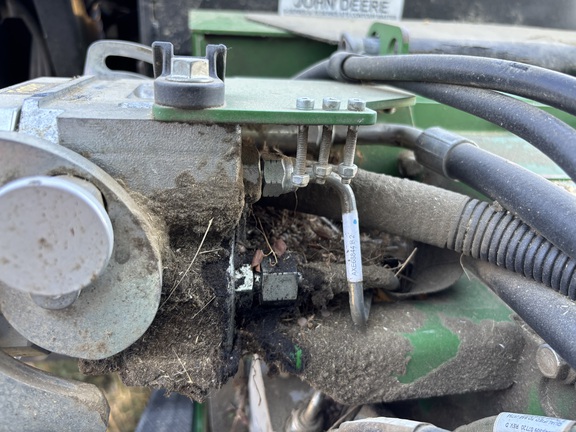 2022 MacDon FD140 Header Combine