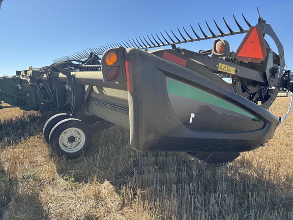 2015 MacDon FD75-40 Header Combine