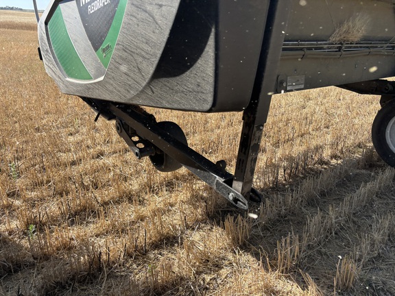 2020 MacDon FD140 Header Combine