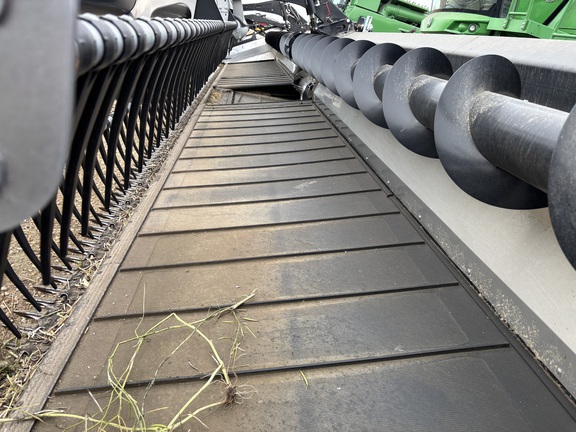 2022 MacDon FD240 Header Combine