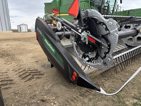 2022 MacDon FD240 Header Combine