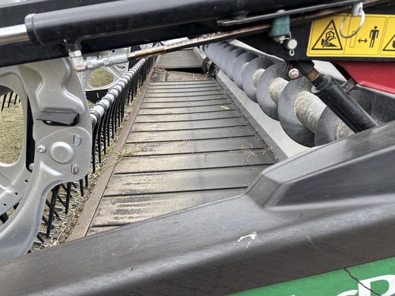 2022 MacDon FD240 Header Combine