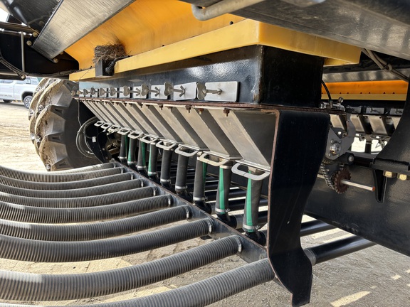 2017 Seed Master 8012/ Nova 780 Air Seeder