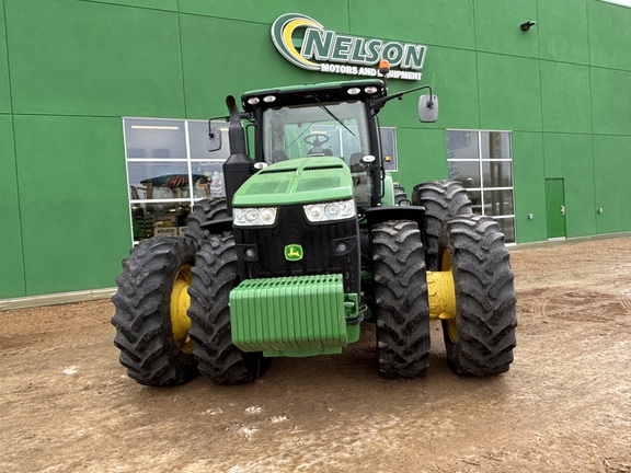2017 John Deere 8400R Tractor