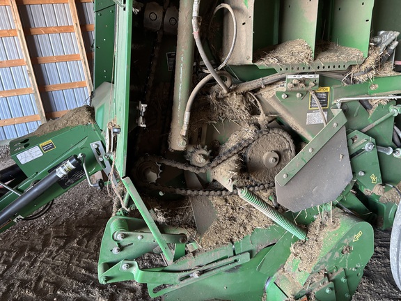 2018 John Deere 560M Baler/Round