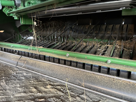2018 John Deere 560M Baler/Round