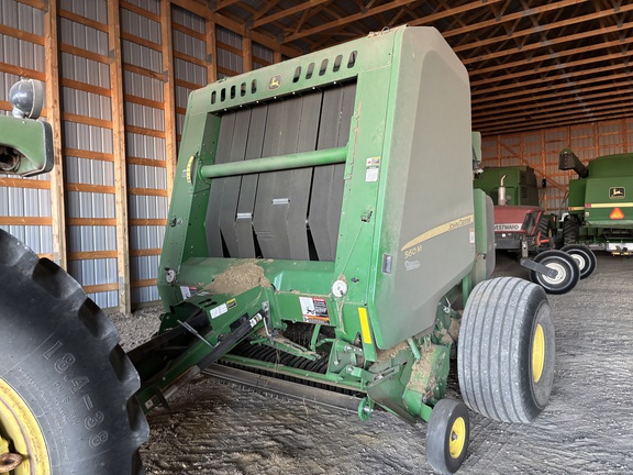 2018 John Deere 560M Baler/Round