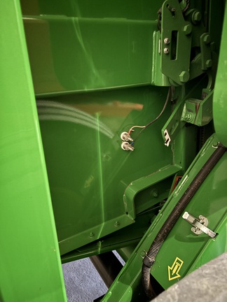 2020 John Deere 560M Baler/Round