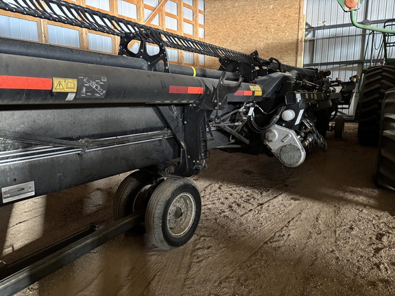 2020 MacDon FD140 Header Combine