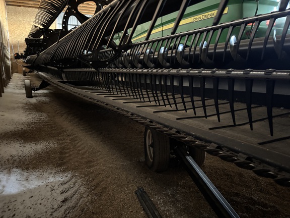 2020 MacDon FD140 Header Combine