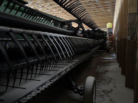 2020 MacDon FD140 Header Combine