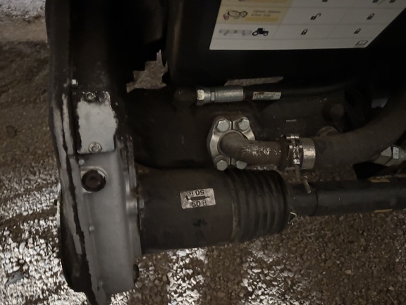 2021 MacDon FD140 Header Combine