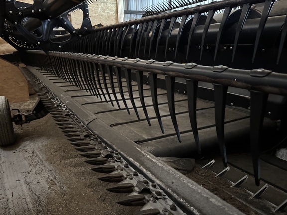 2021 MacDon FD140 Header Combine