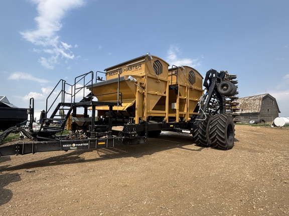 2023 Seed Master Ultra SR 6015 Air Seeder