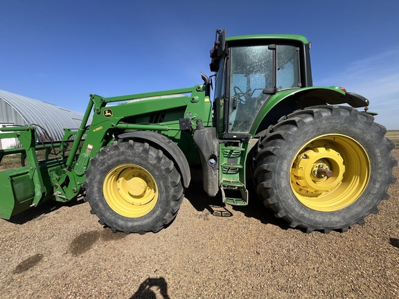 2016 John Deere 6175M Tractor