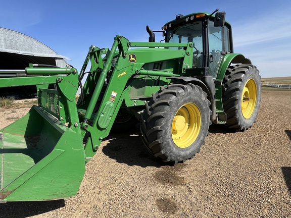 2016 John Deere 6175M Tractor