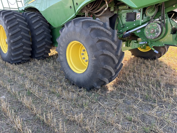 2020 John Deere S780 Combine