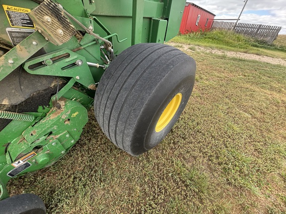 2013 John Deere 569 Premium Baler/Round
