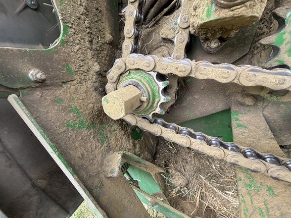 2013 John Deere 569 Premium Baler/Round