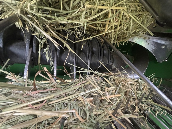 2013 John Deere 569 Premium Baler/Round