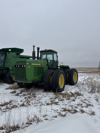 1991 John Deere 8560 Tractor 4WD