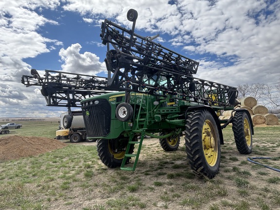 2009 John Deere 4930 Sprayer/High Clearance