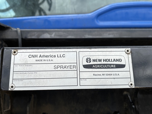 2014 New Holland SP.333F Sprayer/High Clearance
